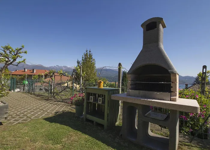 Villa The On The - Happy