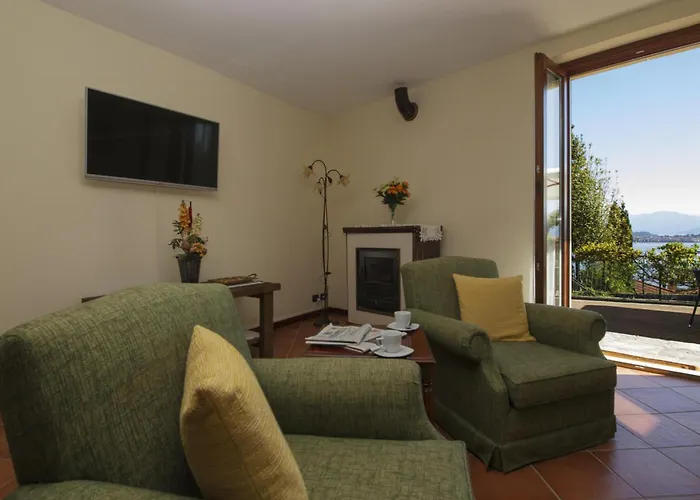 Villa The On The - Happy