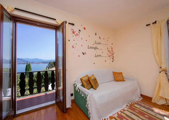 The On The - Happy *